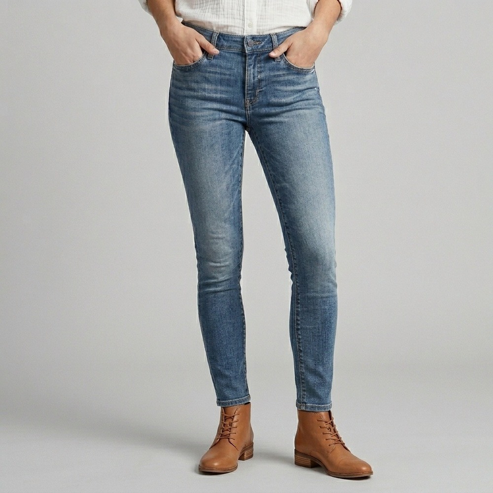 AG Adriano Goldschmied The Legging Ankle Super Skinny Jeans Blue Size 26R EUC
